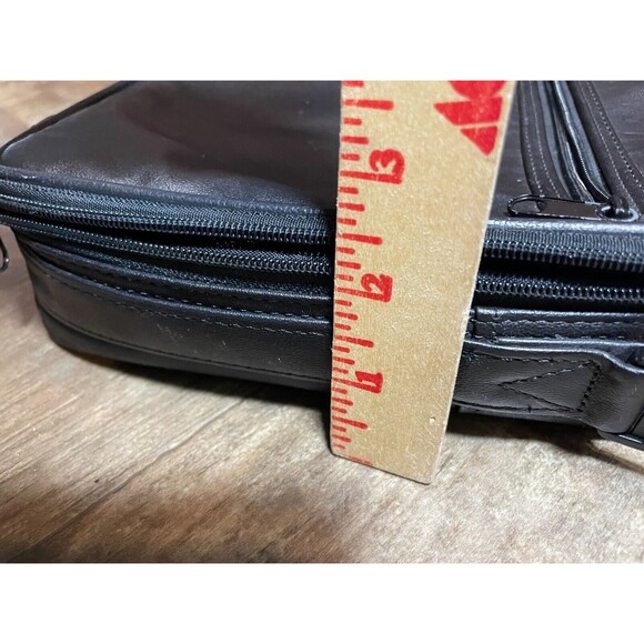 Case Tek Laptop Case Black 12 x 10 x 2 " Zip Pouch Compartment on size - Picture 6 of 6